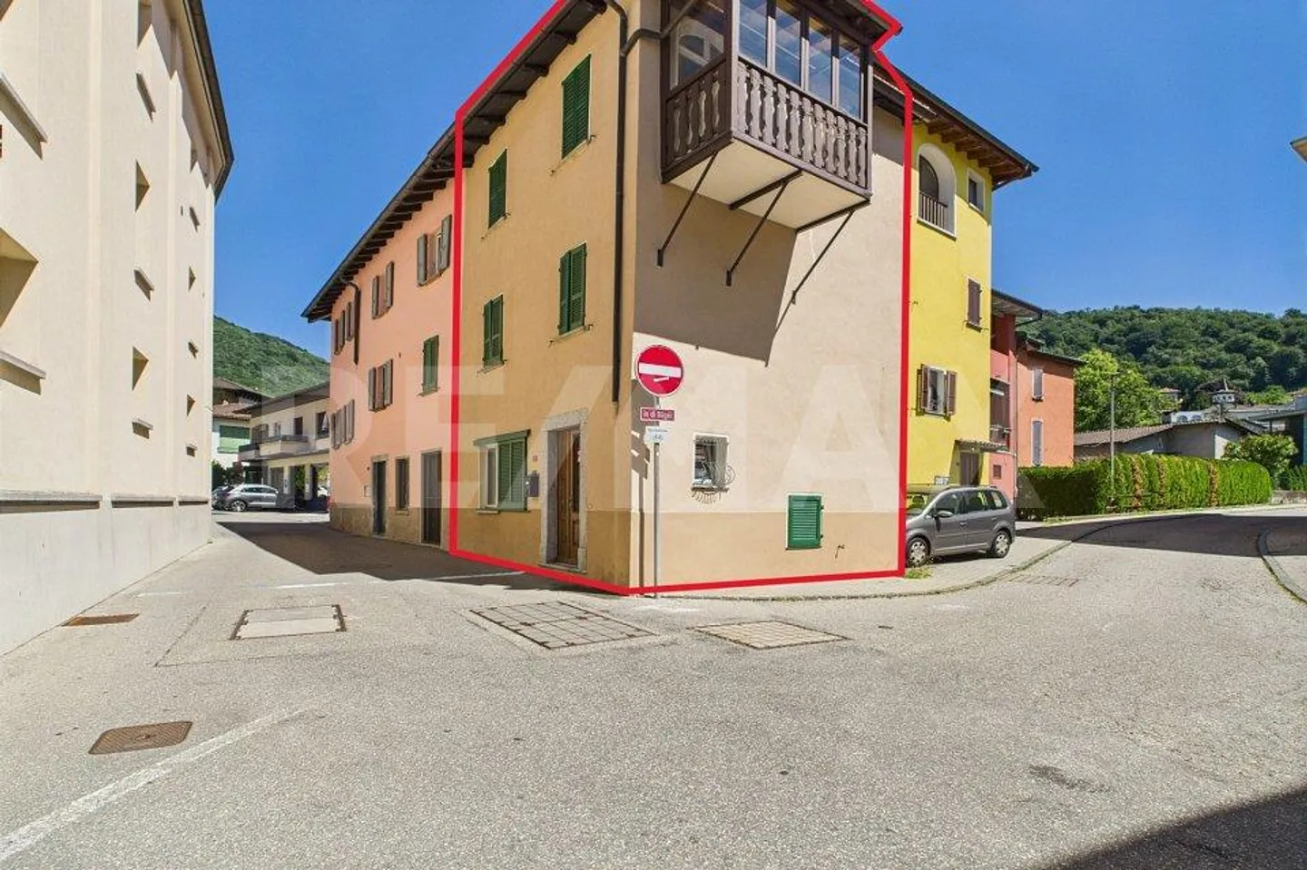 Casa a gradini in affitto - Foto 1 di 13