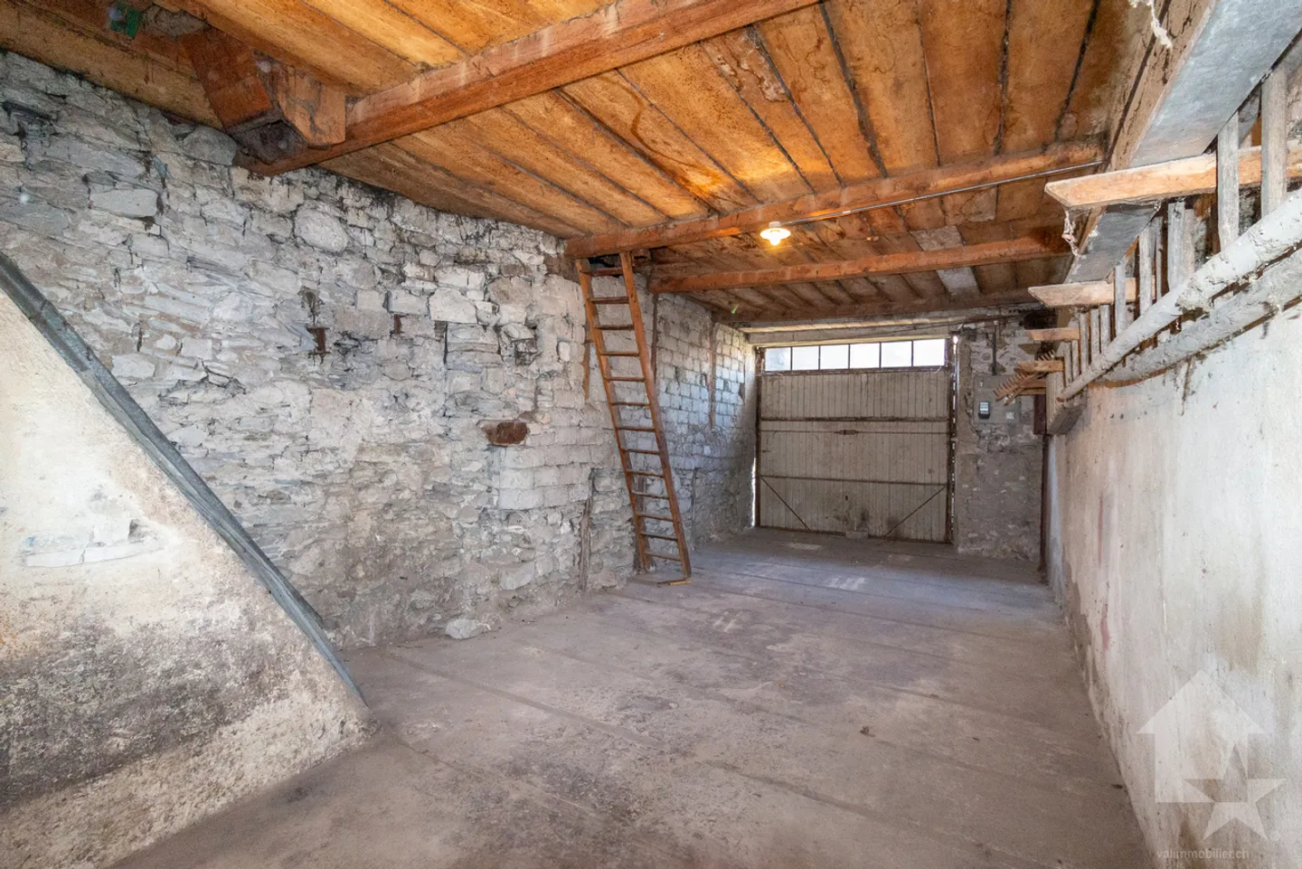 Fattoria autentica con grande potenziale per ristrutturazione - Foto 4 di 11