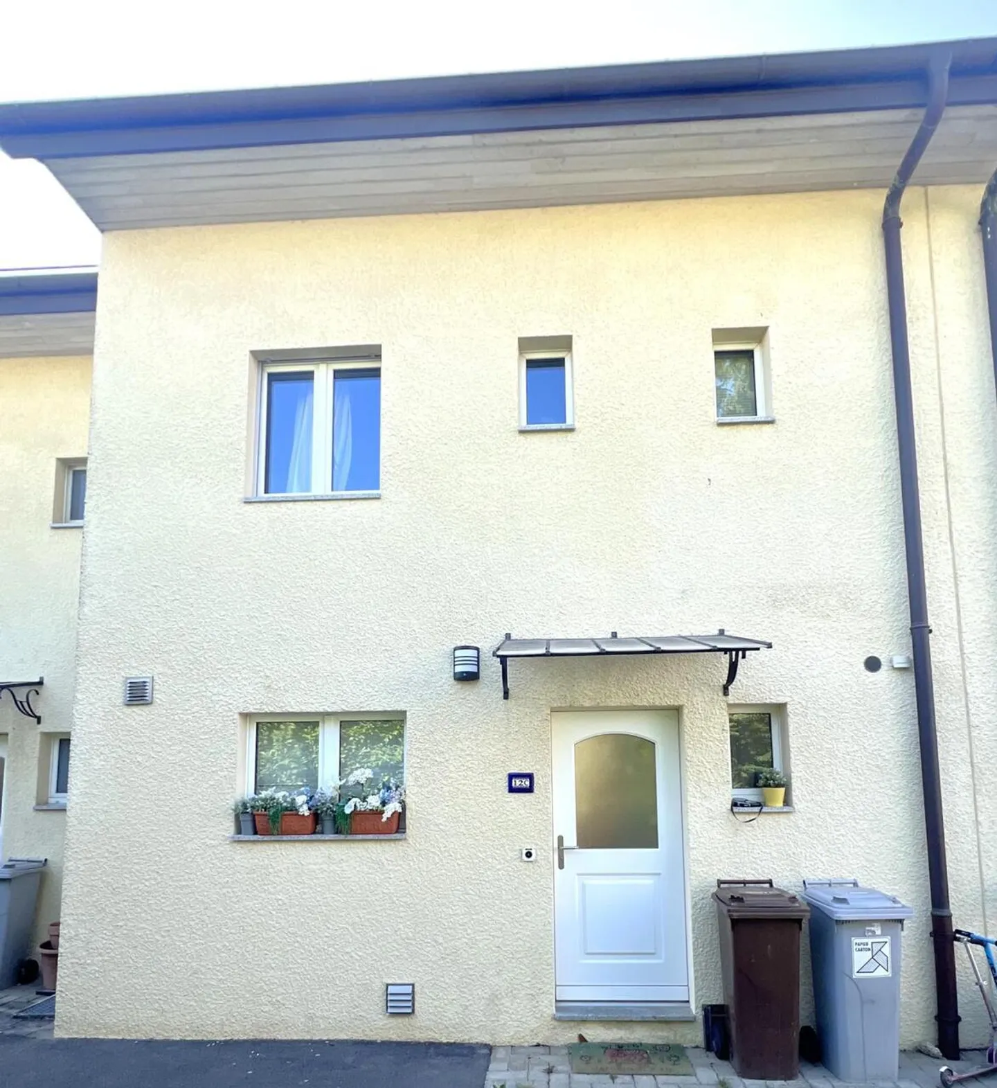 Villa a schiera di 5,5 stanze con terrazza e giardino - Foto 9 di 9