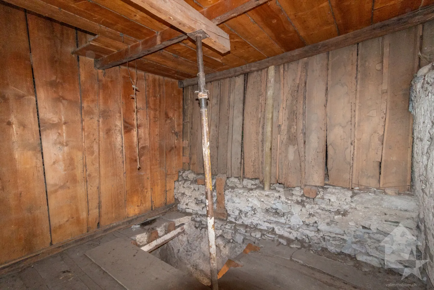 Fattoria autentica con grande potenziale per ristrutturazione - Foto 9 di 11