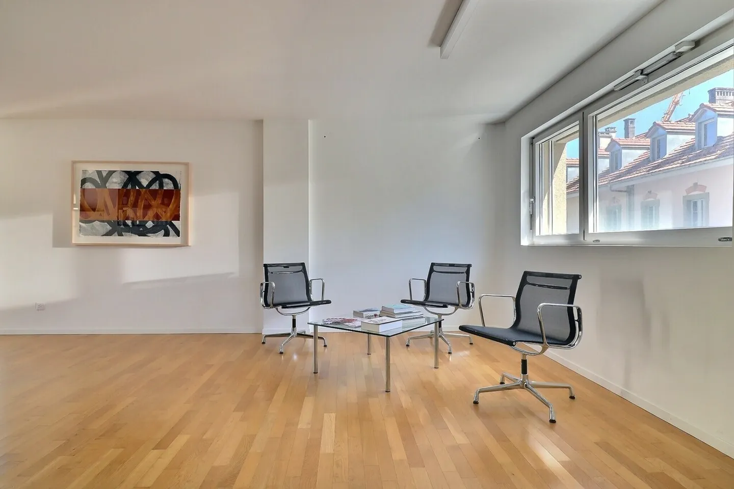 Modern Loft in Fribourg - Photo 4 of 14