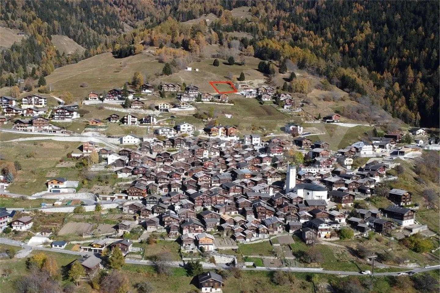 Terreno edificabile in posizione soleggiata con vista mozzafiato - Foto 1 di 5