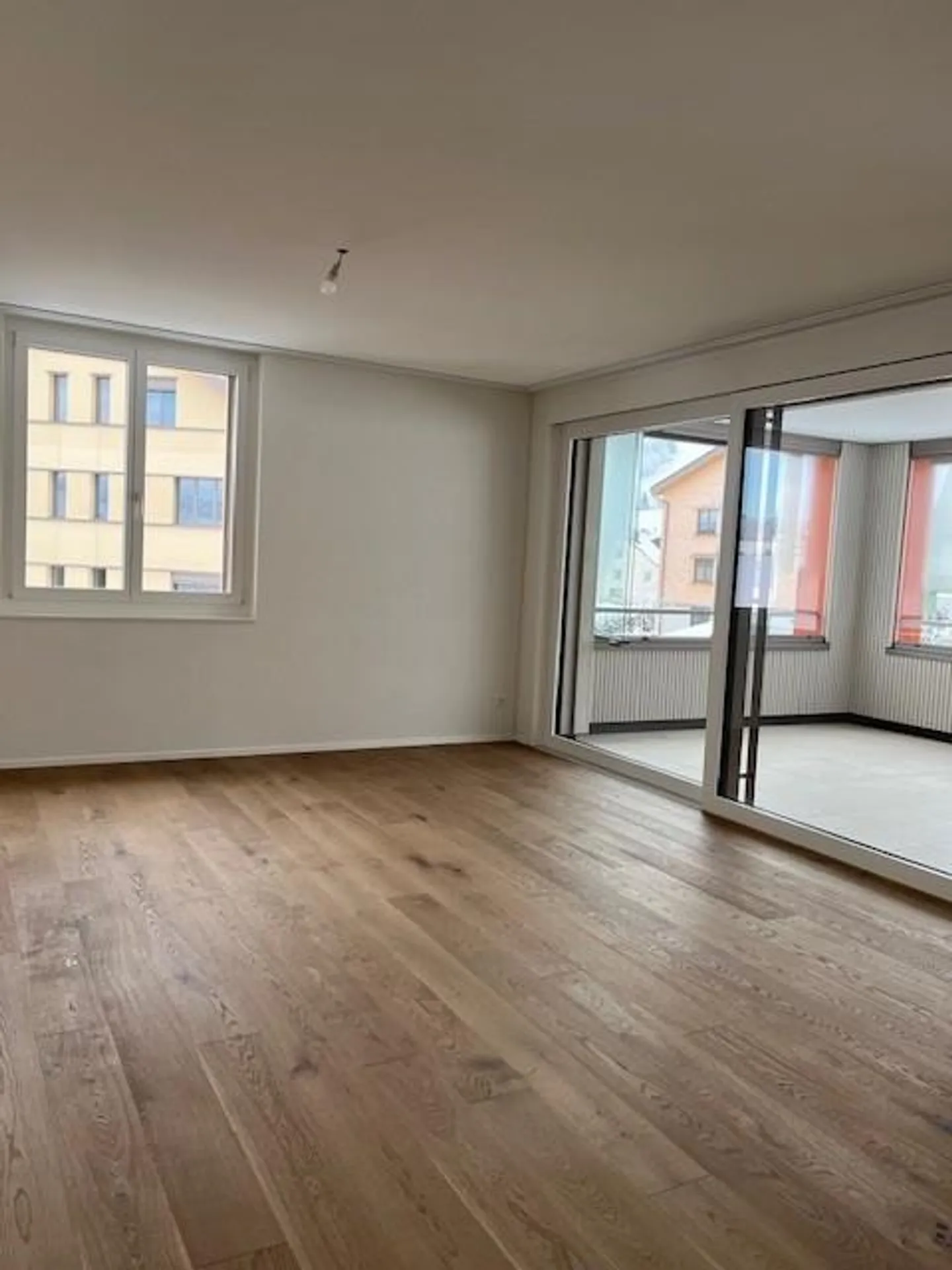 Nuovo appartamento con stile - Foto 7 di 17