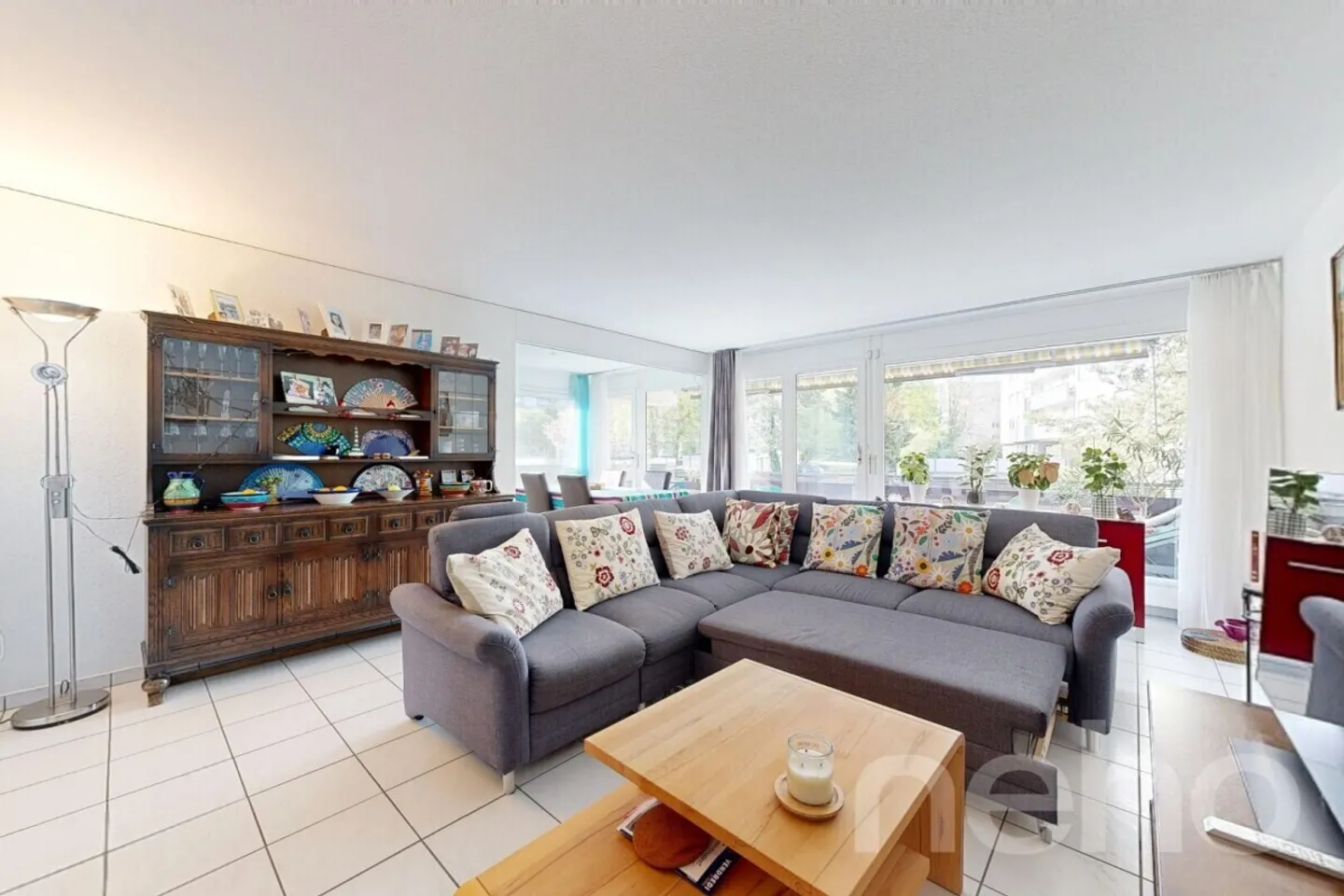 Appartamento ristrutturato di 4,5 locali con balcone a Nidau - Foto 1 di 12