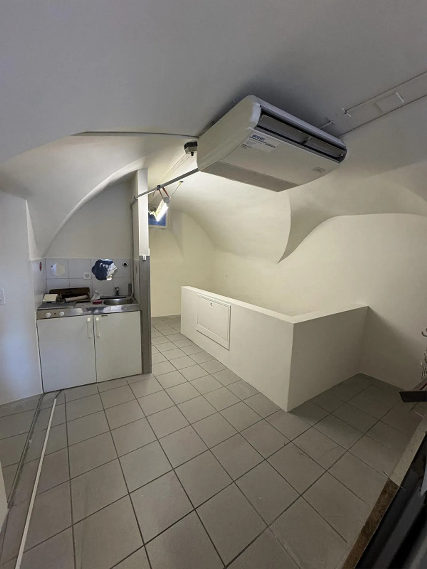 Central Commercial Space with Storage – Lindenquai 4, Chur - Photo 3 of 7