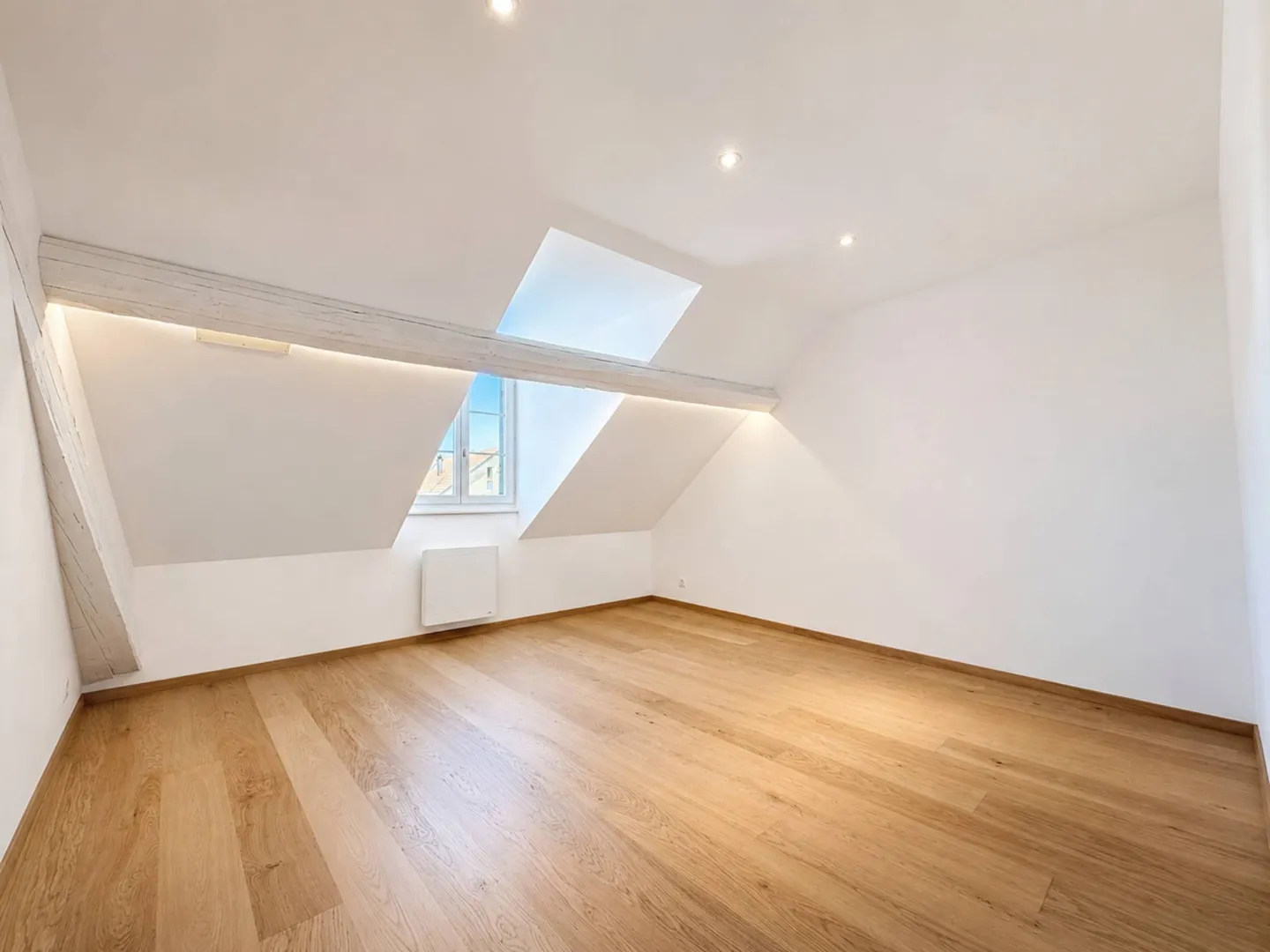 Charmant Appartement en Attique à Cheseaux - Photo 5 sur 13