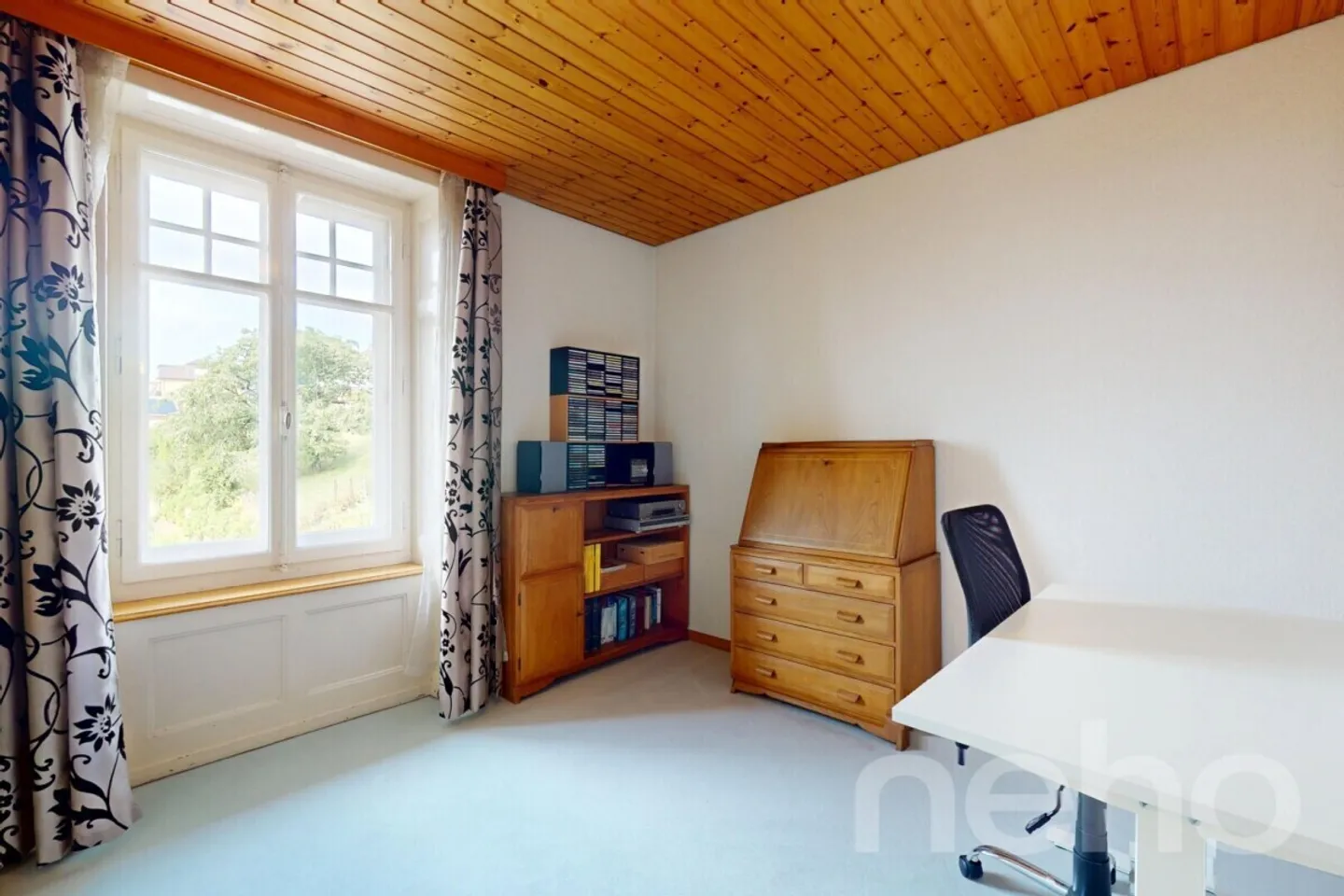 Grande Casa con vista parziale sul lago e alto potenziale di sviluppo - Foto 10 di 12