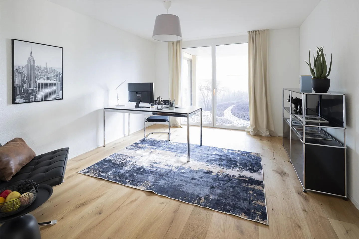 Modern Apartment with Private Terrace - Photo 8 of 12