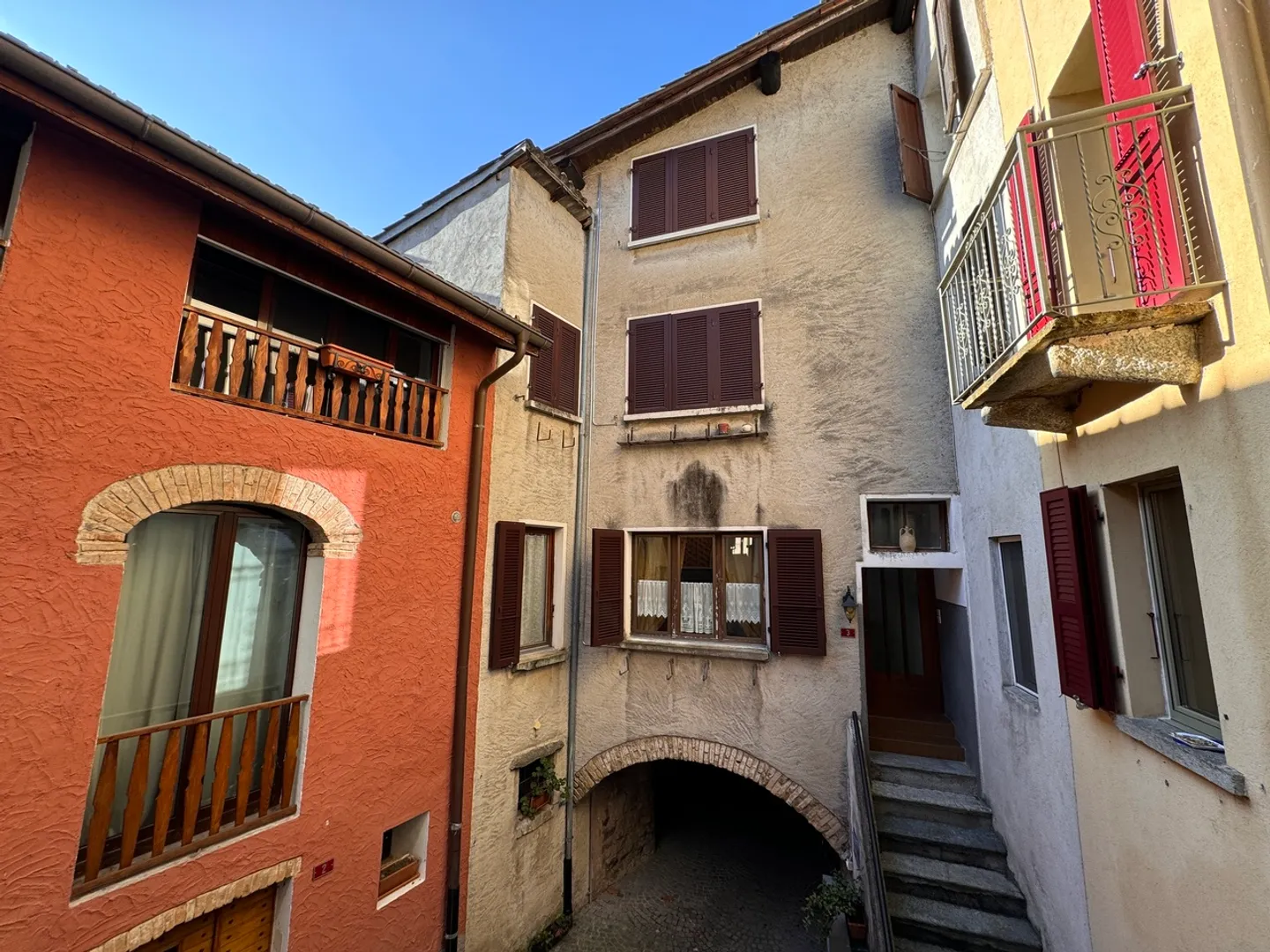 MAISON AVEC 2 APPARTEMENTS - Photo 1 sur 13
