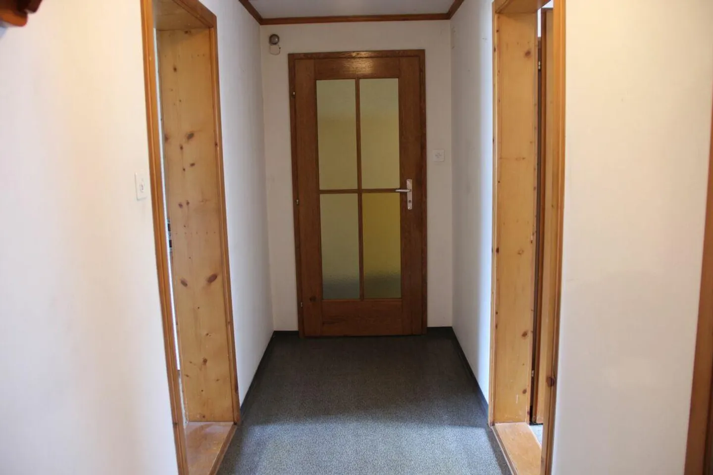 Charmante Altbauwohnung mit Balkon - Foto 1 von 9