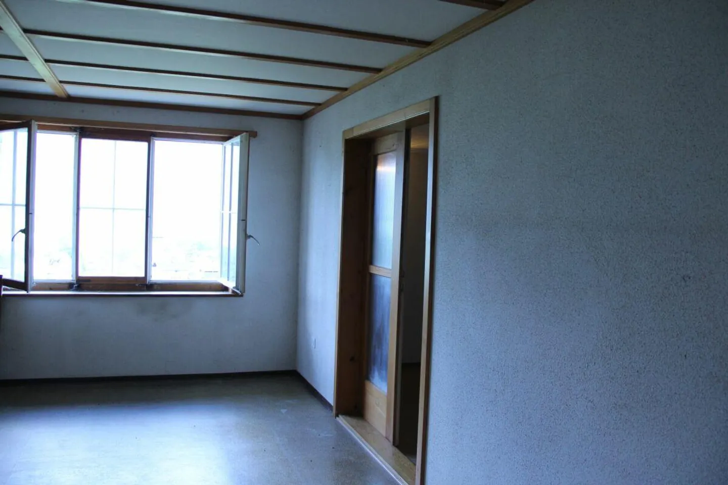 Charmante Altbauwohnung mit Balkon - Foto 7 von 9