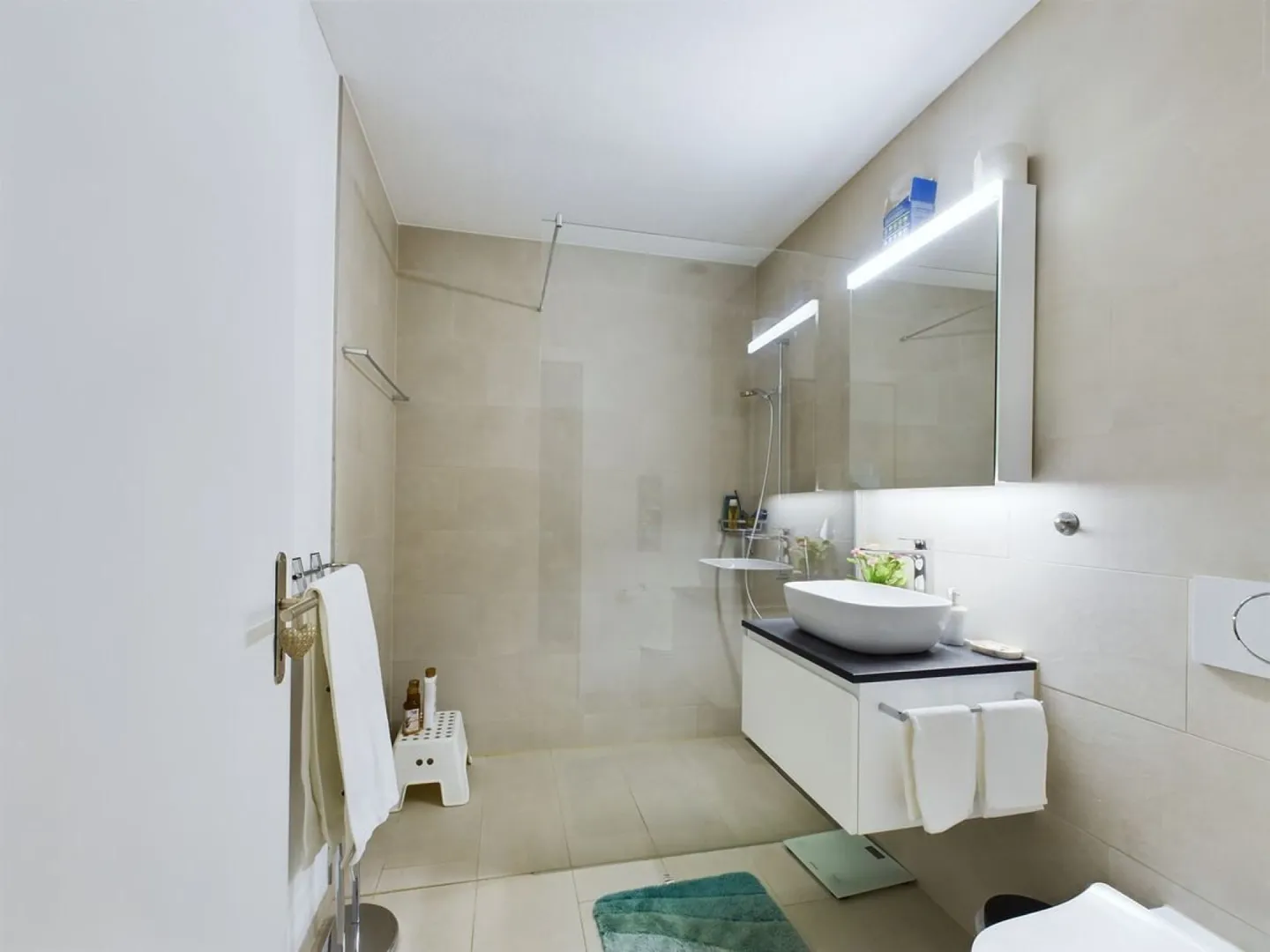 Appartement de jardin moderne à Läufelfingen - Vivre avec style et confort - Photo 8 sur 8