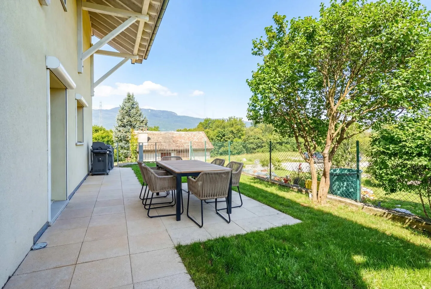 Casa Familiare Incantevole - Foto 9 di 11