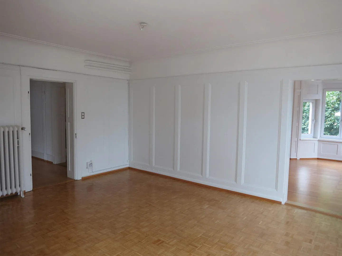 Appartamento Art Nouveau luminoso di 5 1/2 stanze in una posizione centrale - Foto 6 di 18