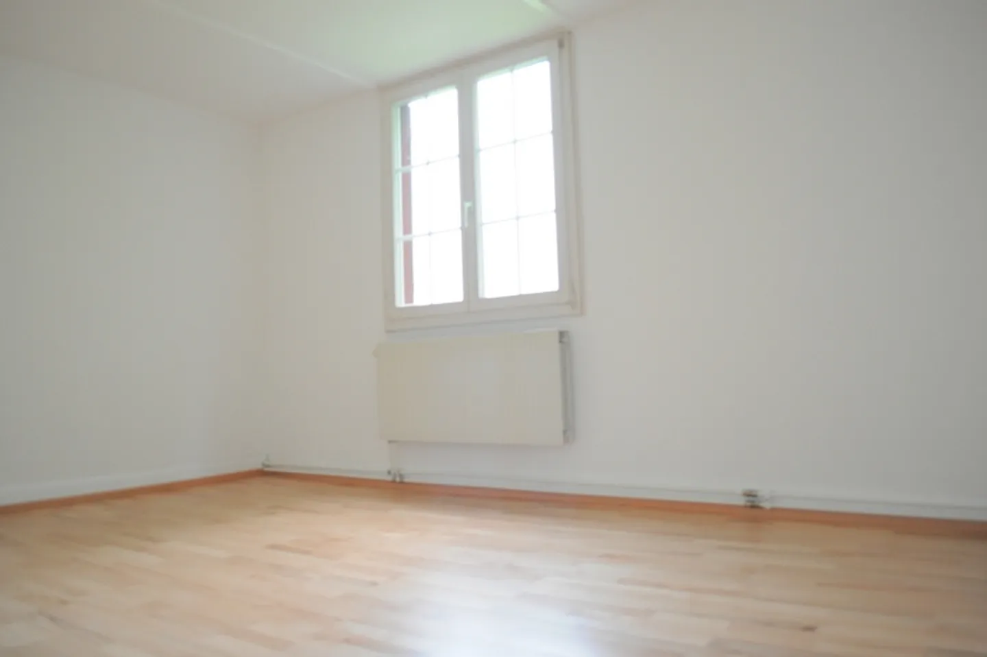 Helle 3 Zimmer-Wohnung mit Balkon und Aussicht ins Grüne - Foto 5 von 8