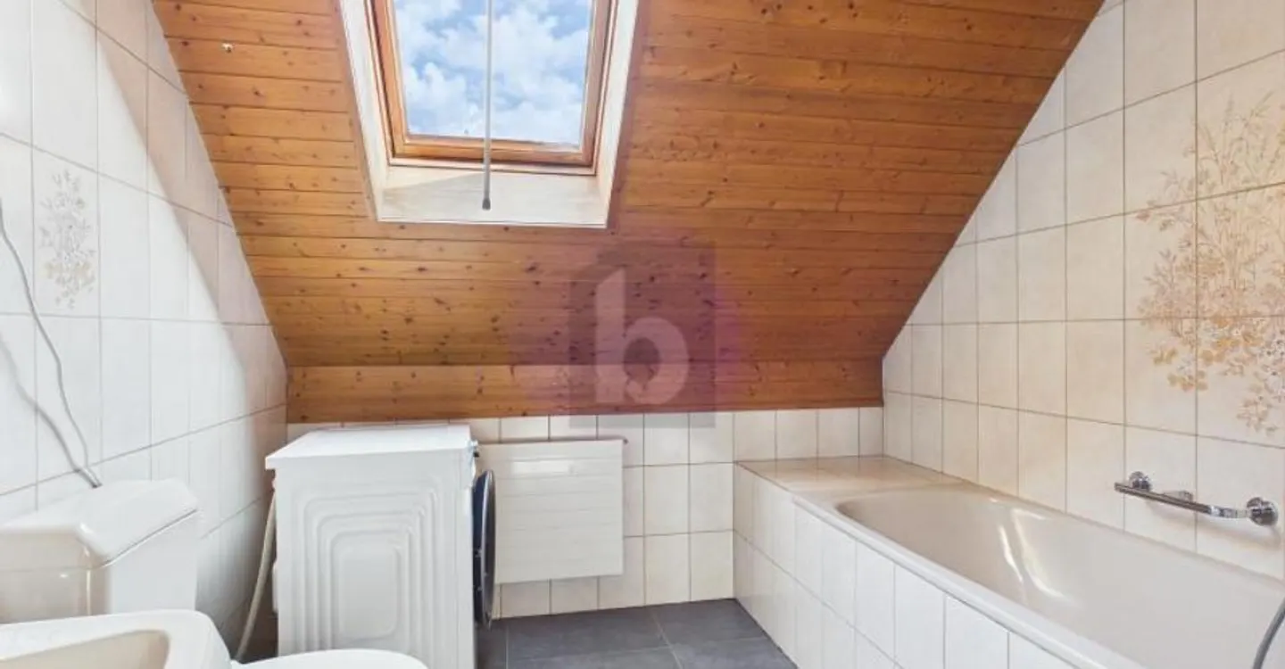 Renoviertes Doppelhaus in Ruhiger Lage - Foto 4 von 6