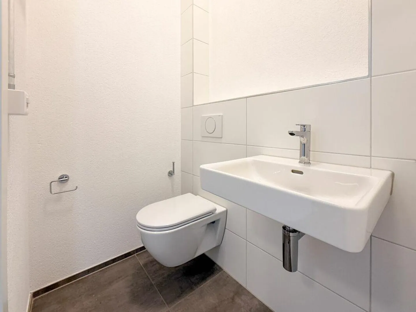 Espace de vente 92 m2 - Photo 3 sur 7