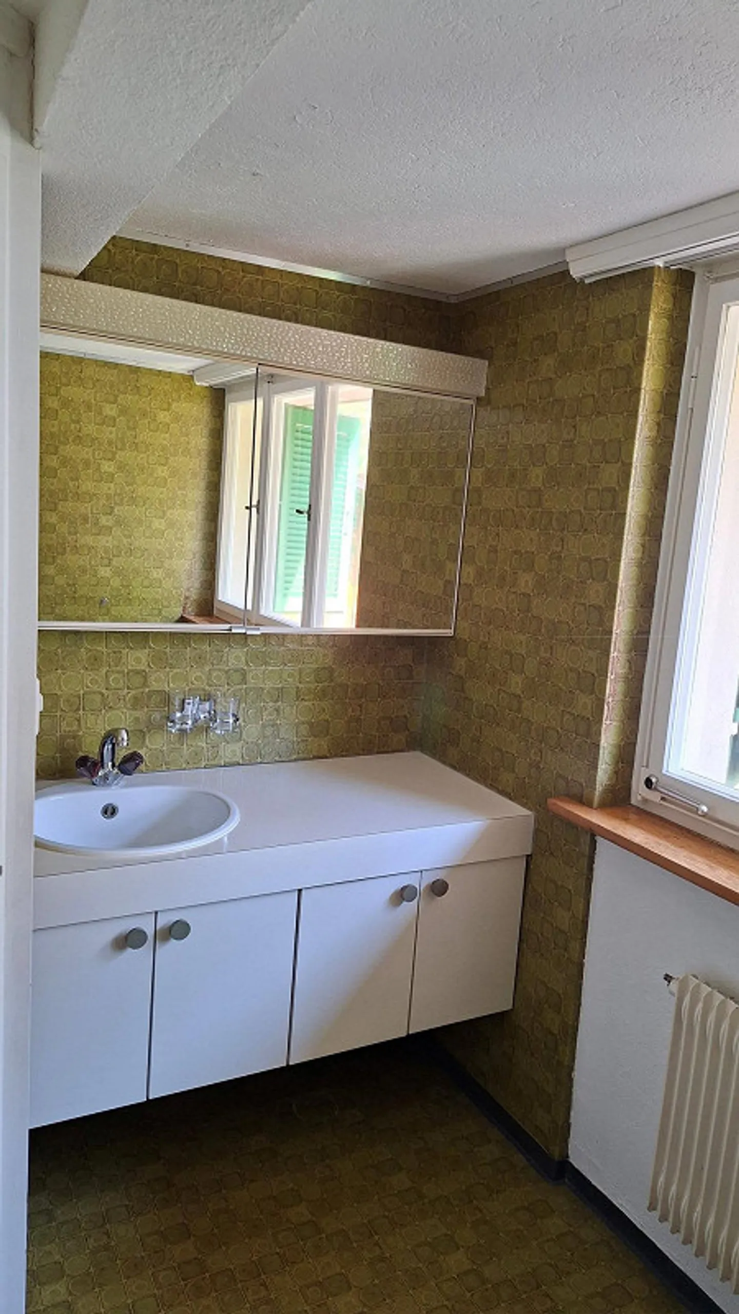 6.5 Room Residential House with Generous Patio - Photo 18 of 25