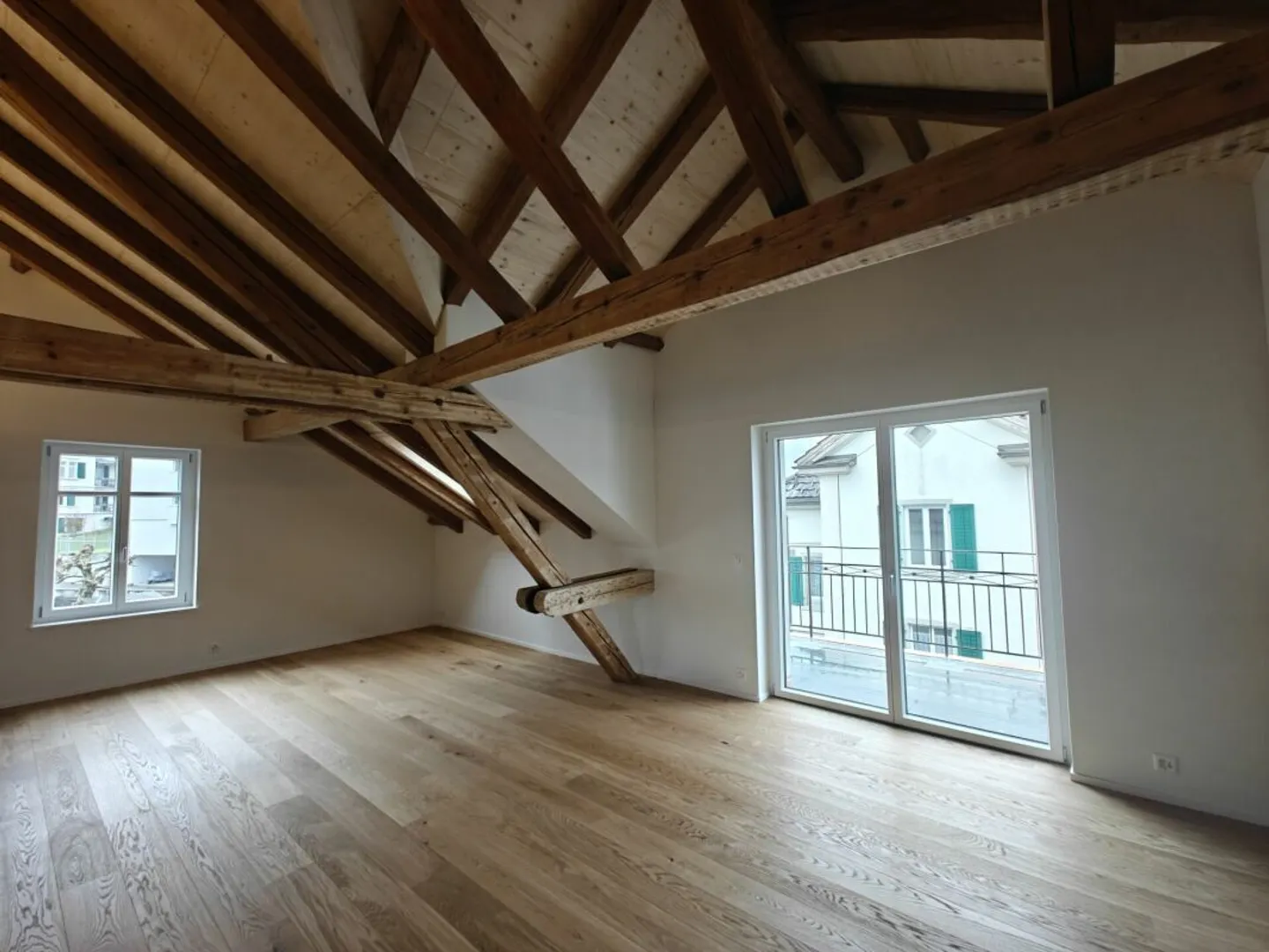 Appartement loft de haute qualité au cœur de Rüti - Photo 9 sur 11