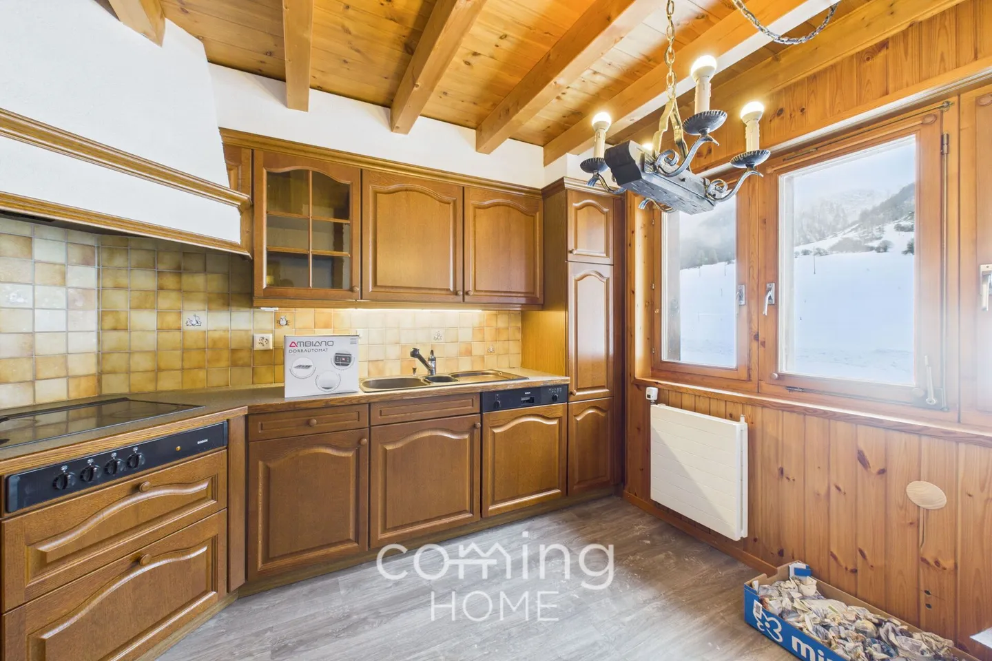 Charmante Wohnung mit Bergsicht - Foto 2 von 12