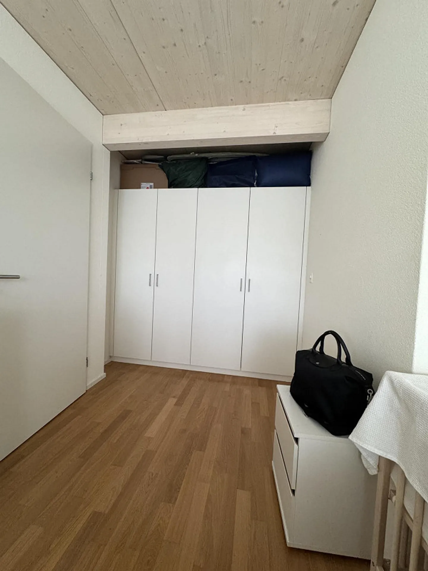 2-room penthouse apartment for rent - Photo 6 of 8