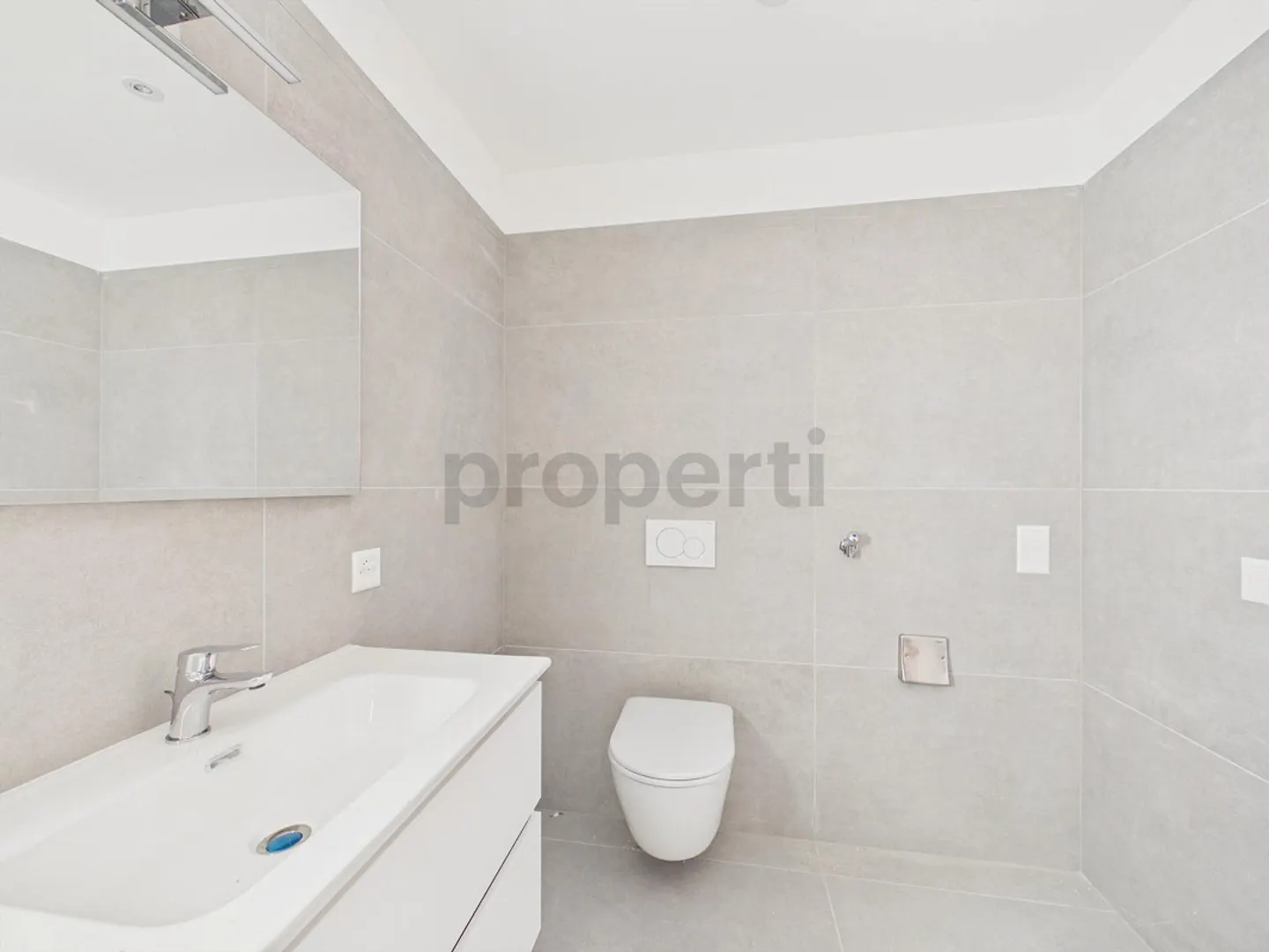 Modern 3.5-room apartment with cellar, Biasca - Photo 14 of 16