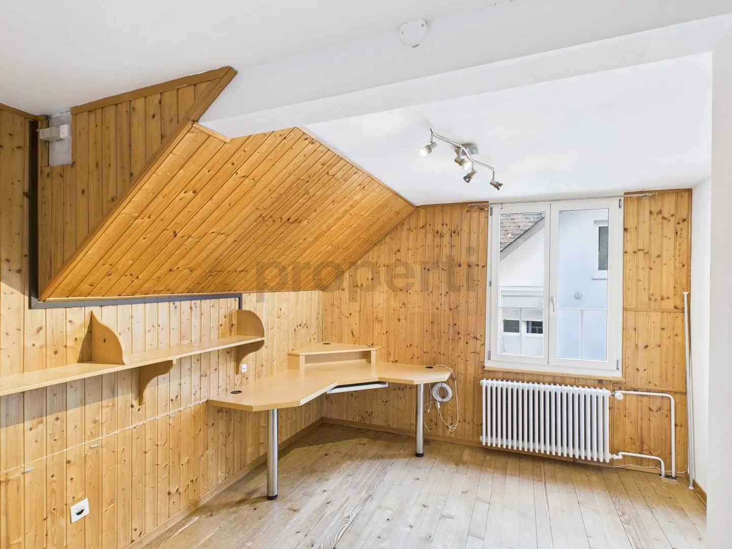 Apartment for rent - Photo 6 of 11