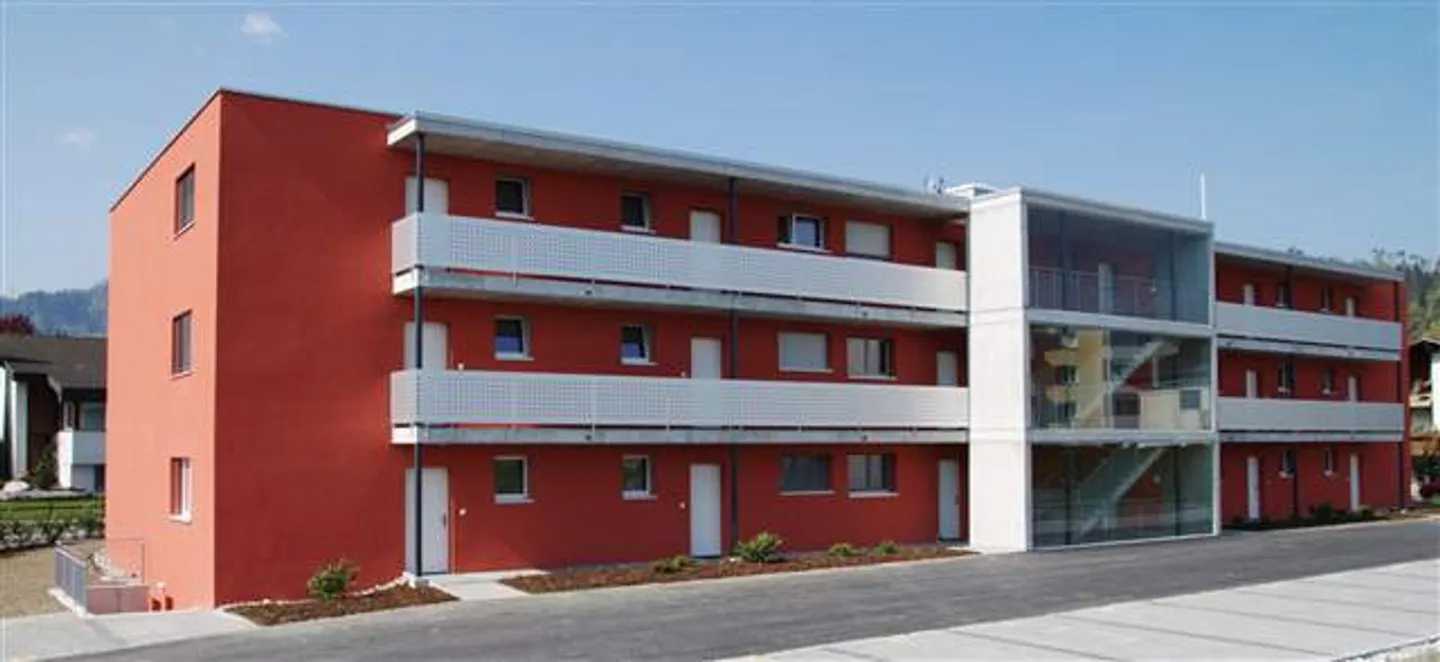 Appartamento di 3.5 locali CE con ged. Patio (appartamento d'angolo) (1) - Foto 2 di 6