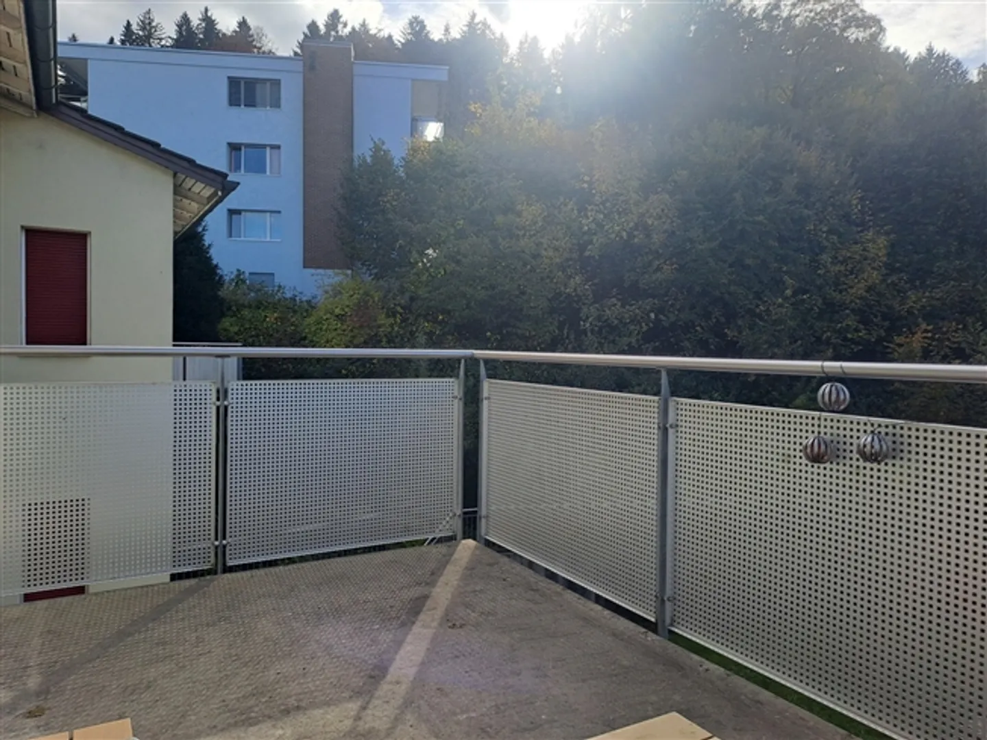 FOR A SINGLE PERSON IN ZURICH - DISTRICT 12 SCHWAMENDINGEN, FURNISHED, TEMPORARY - Photo 7 of 9