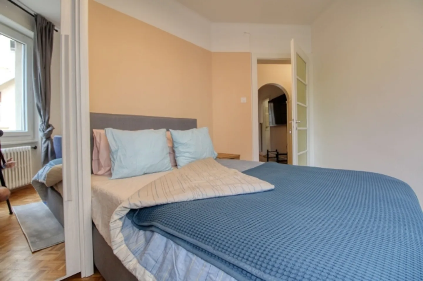 A real cocoon in the center of Lausanne - Photo 1 of 11