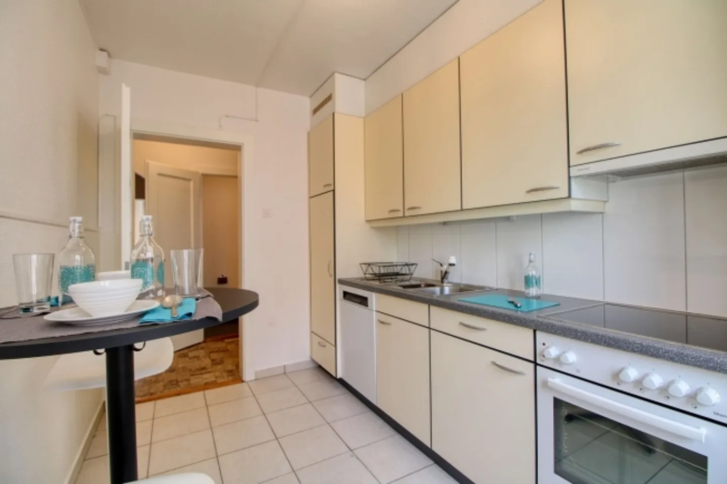 A real cocoon in the center of Lausanne - Photo 5 of 11