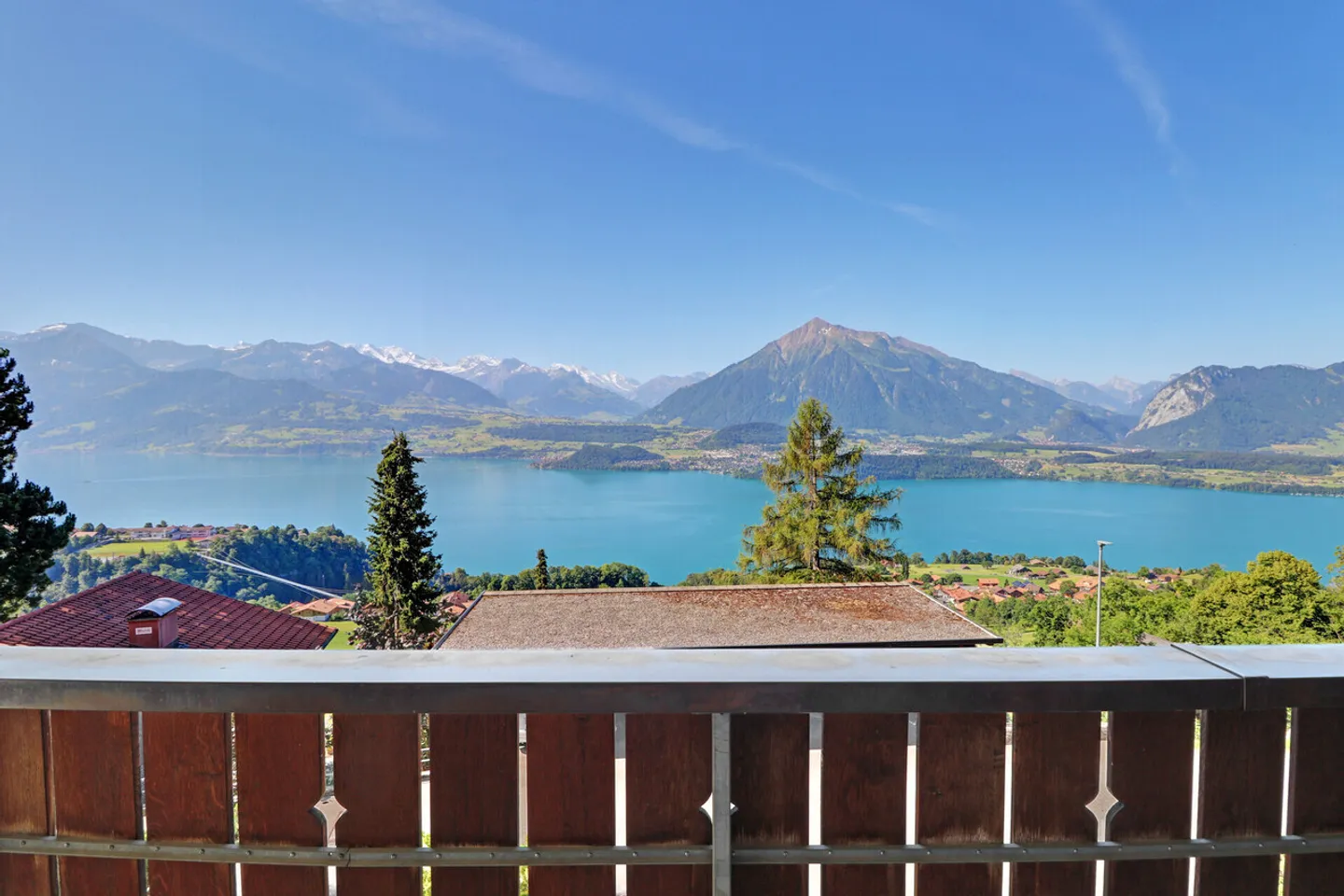 Stupenda Maisonette con Vista Lago - Foto 7 di 13