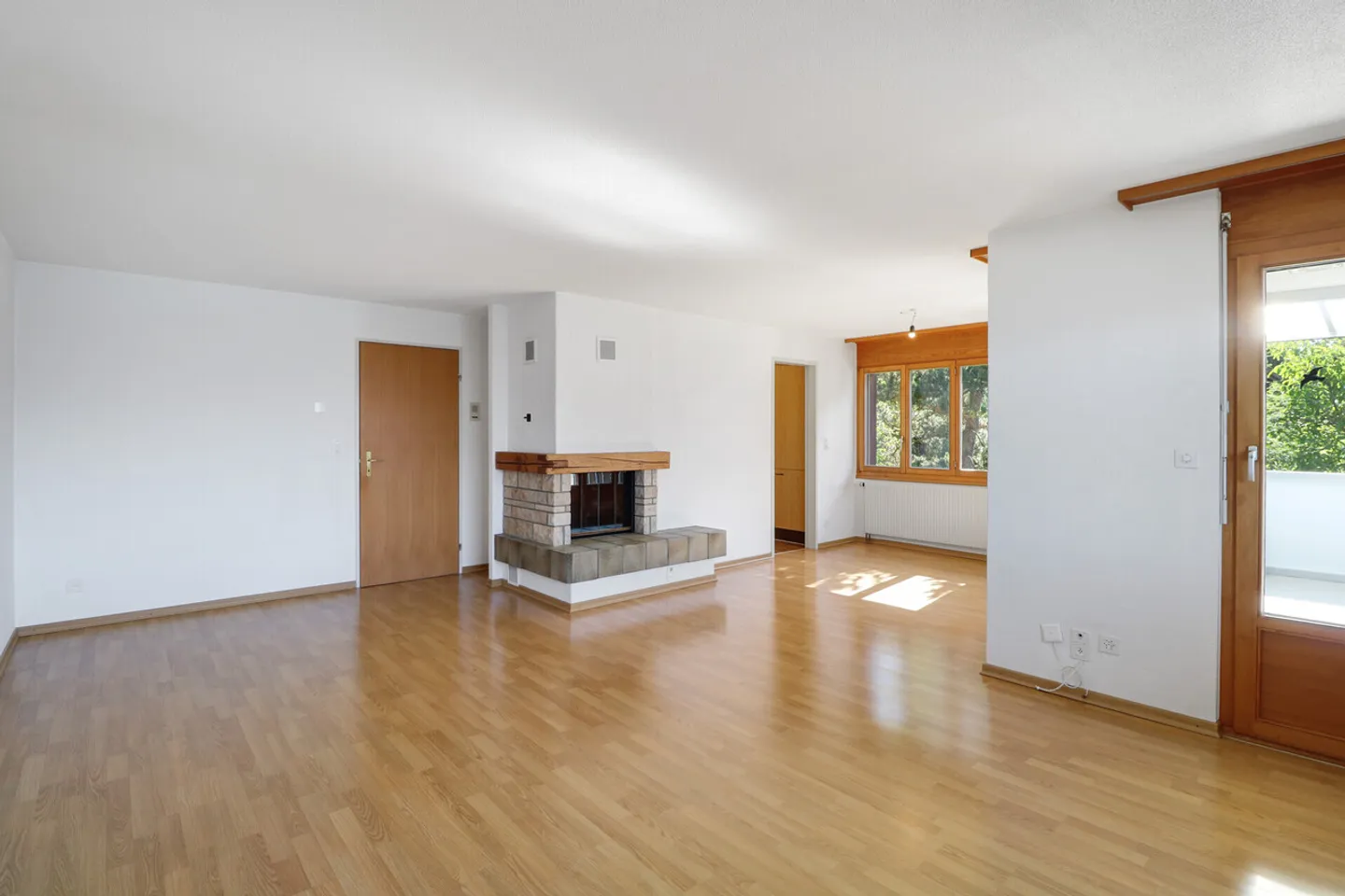 Stupenda Maisonette con Vista Lago - Foto 4 di 13