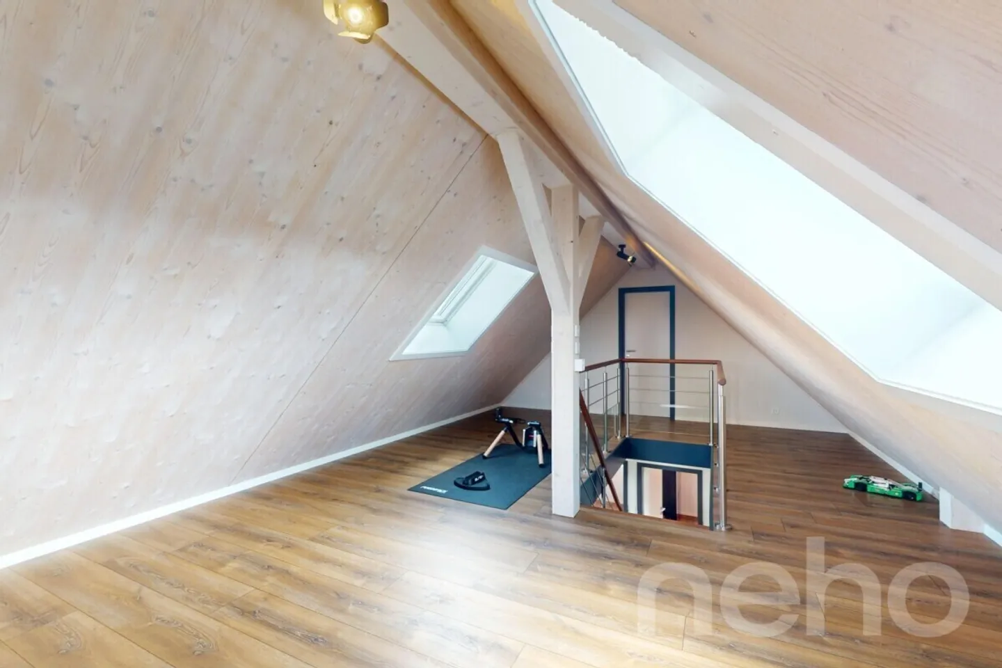 Magnifica villa indipendente in quartiere residenziale e tranquillo - Foto 12 di 13