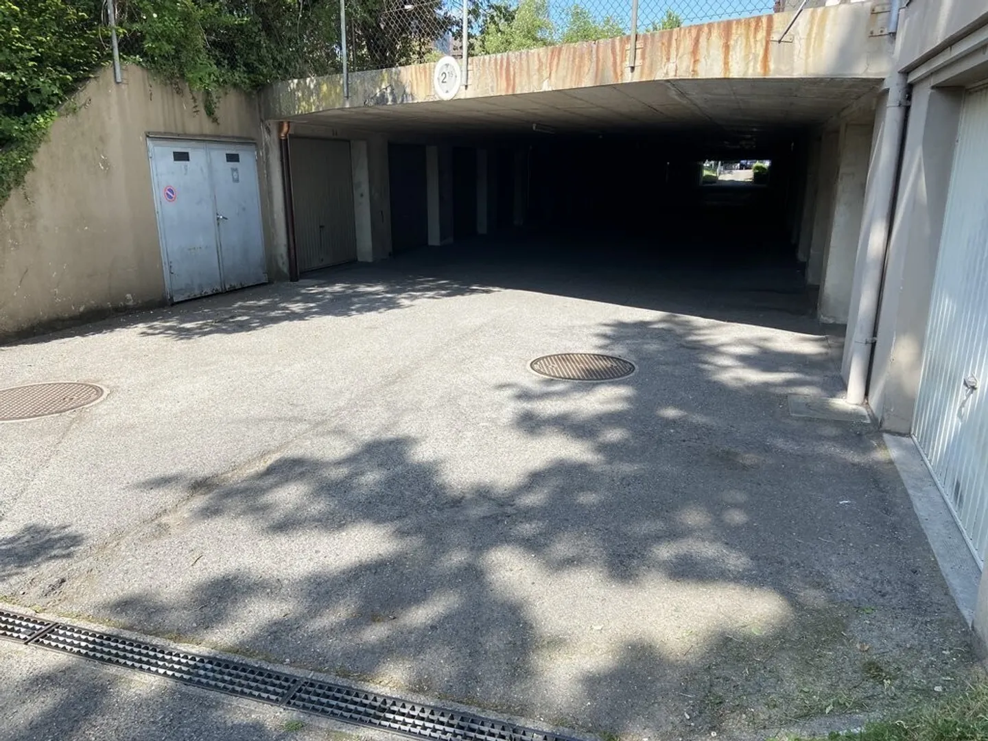 Box for rent - Photo 1 of 1