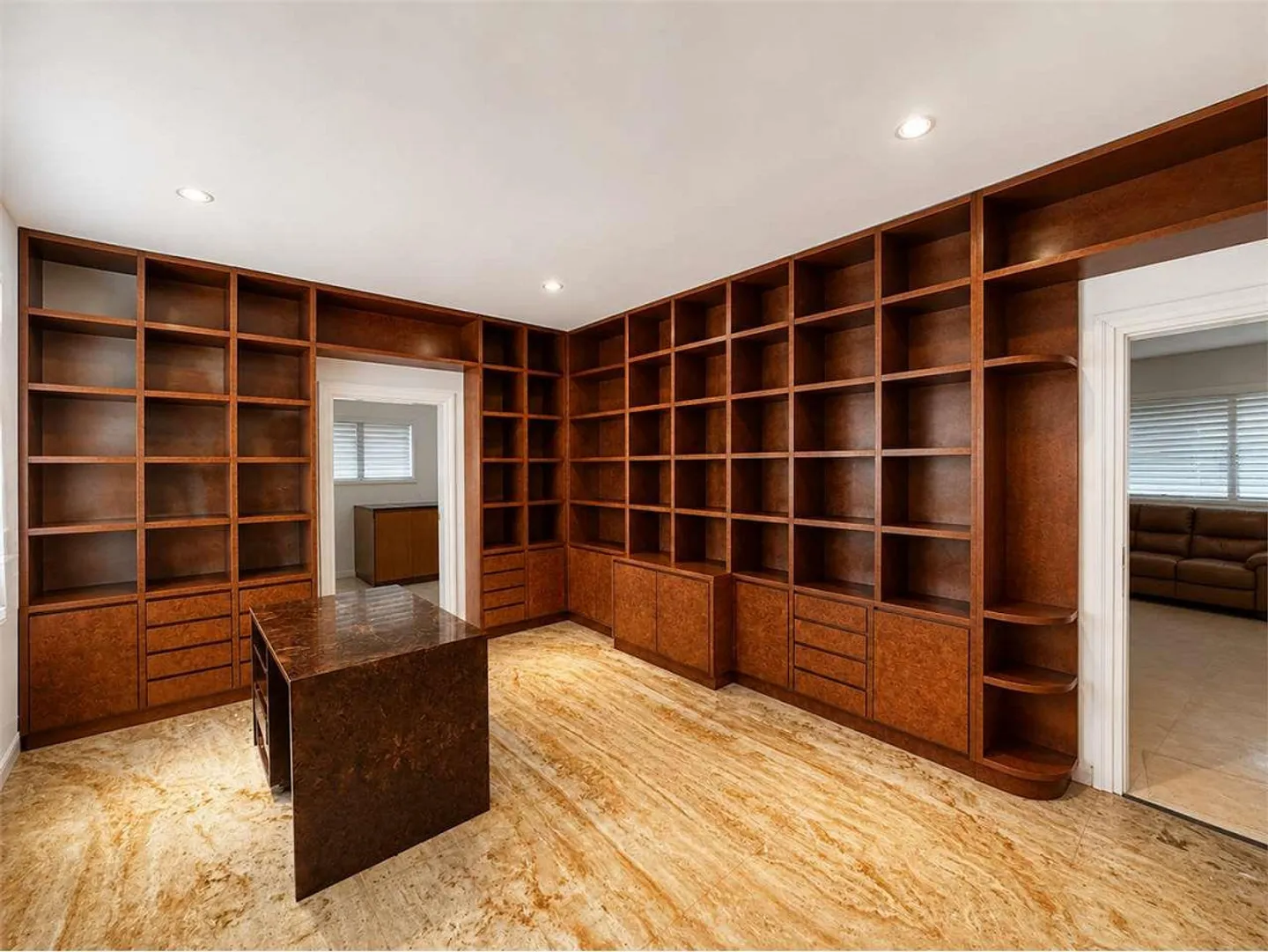 Réf. 2645 Résidence Élégante de 400 m² avec Vue sur le Lac à Lugano - Photo 12 sur 13
