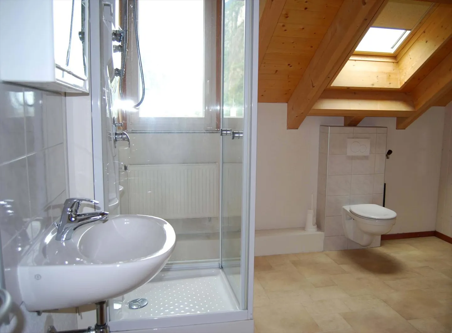 Wohngebäude 20 Zimmer - Foto 4 von 12