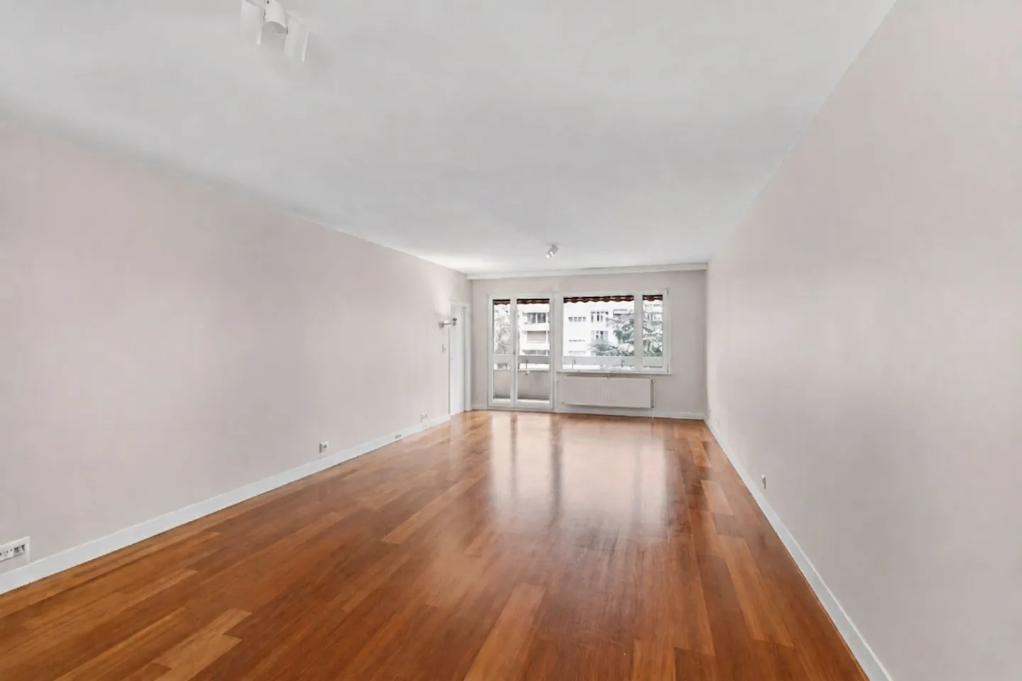 4-room apartment - Photo 2 of 12