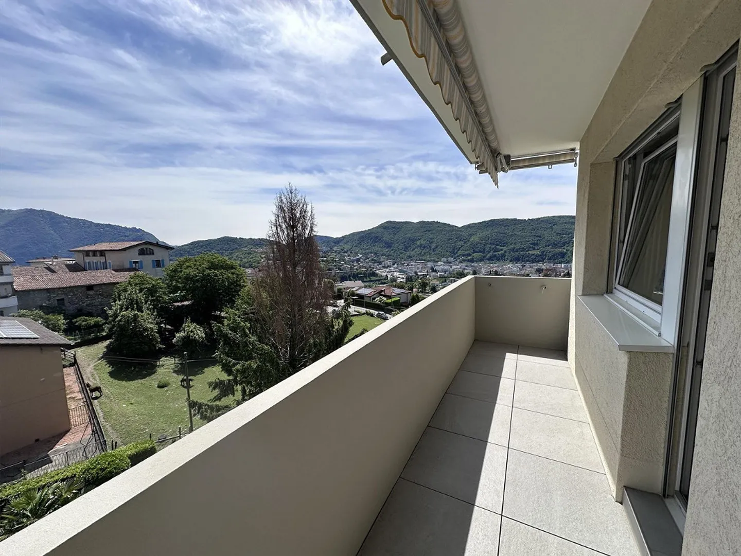 Appartamento Panoramico a Morbio Inferiore - Foto 1 di 13