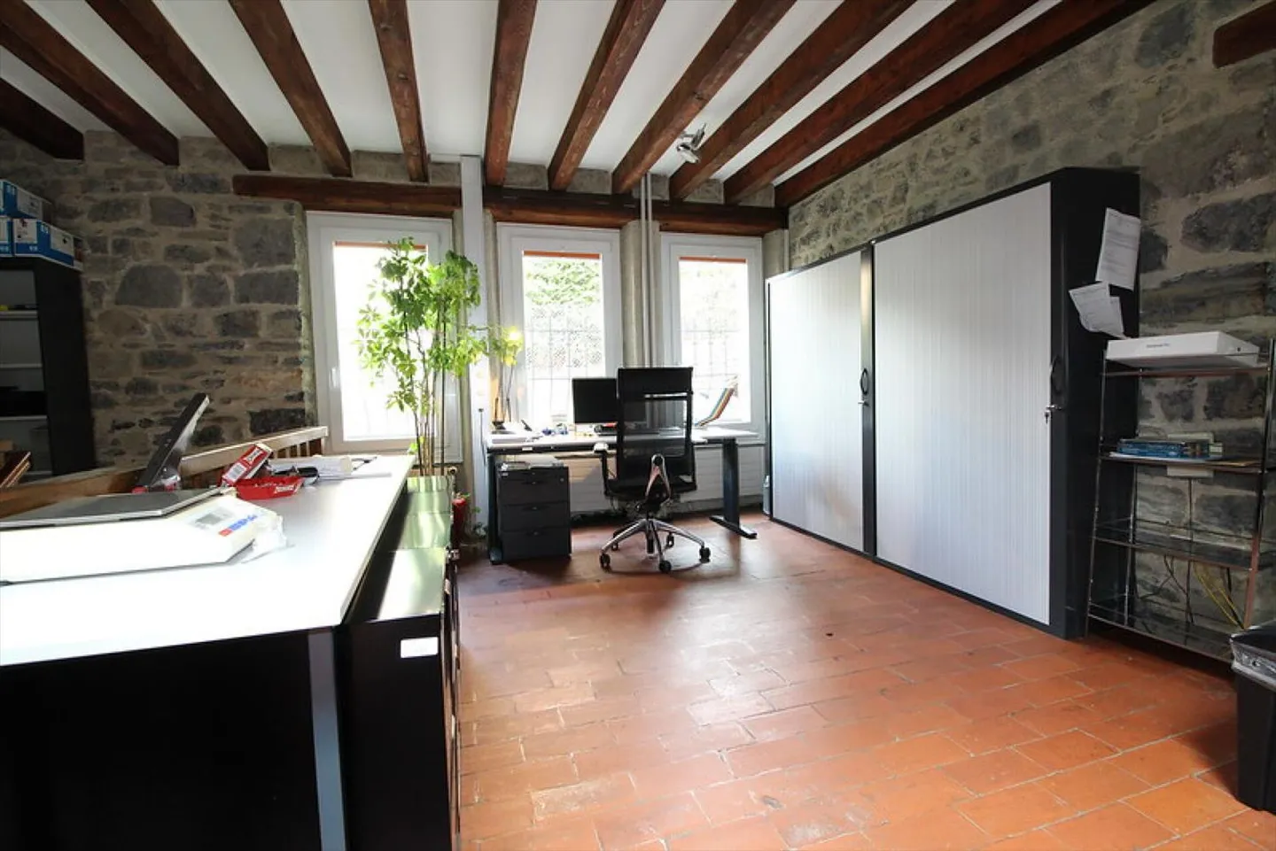 Spazio ufficio in affitto - Foto 10 di 12