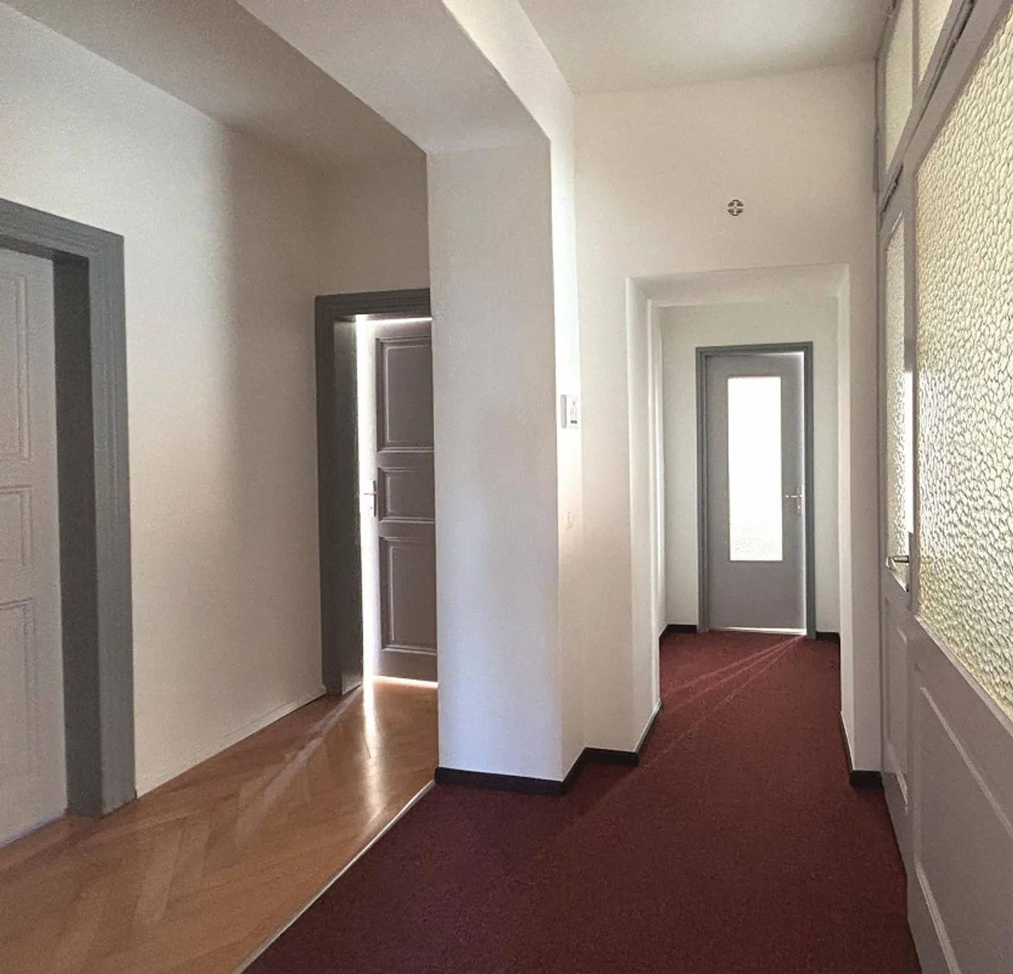 Spazioso ufficio in centro città - Foto 4 di 13