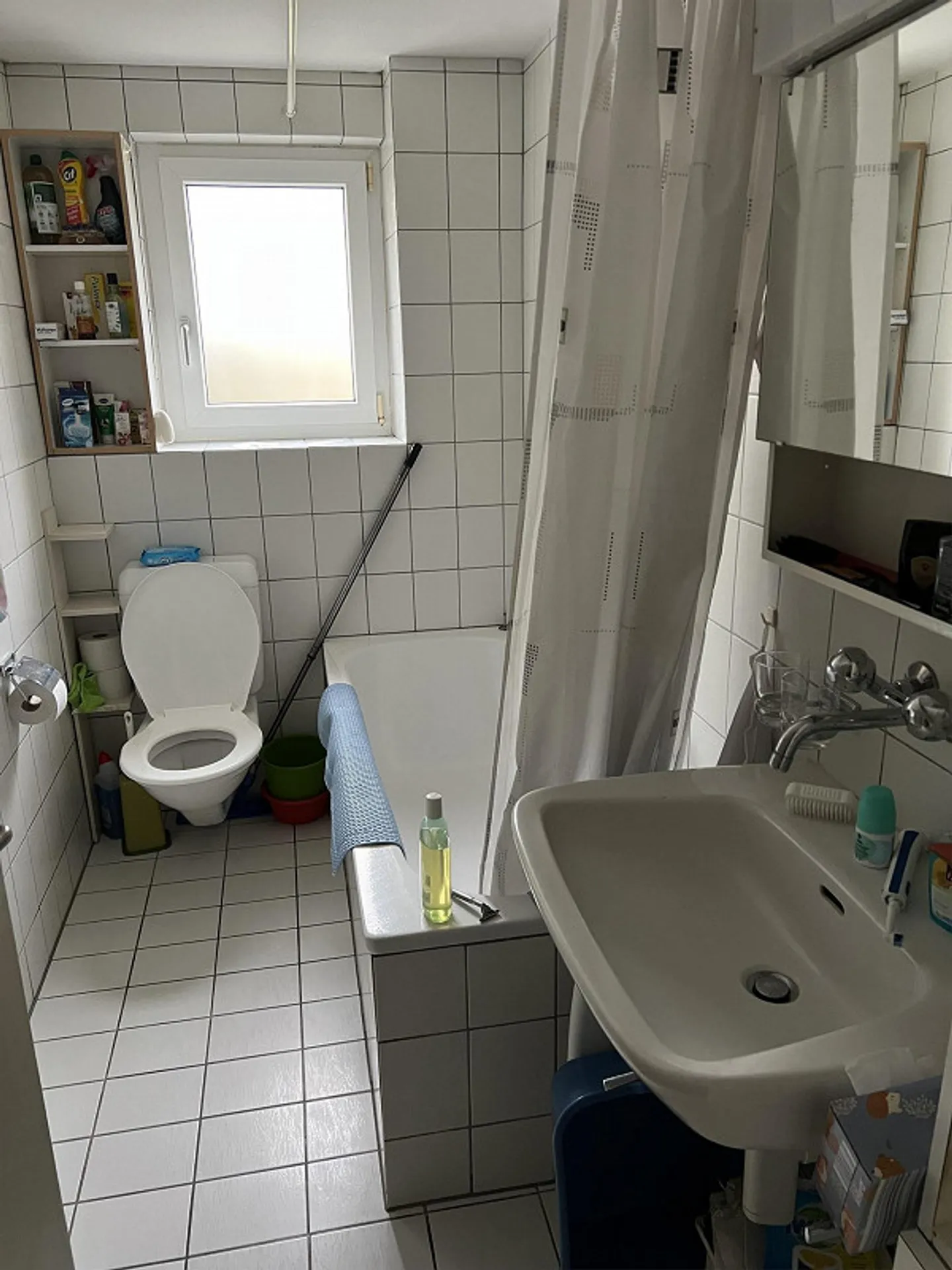 Beautiful 4-room apartment for rent in Schwanden - Photo 5 of 9