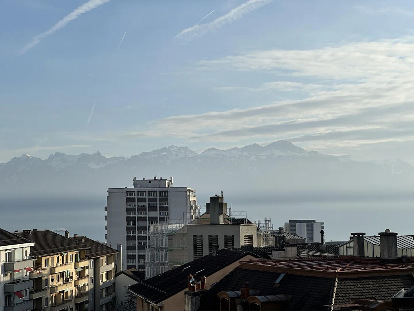 Magnifique nouvel appartement en penthouse avec terrasse et vue sur le lac - Photo 5 sur 5