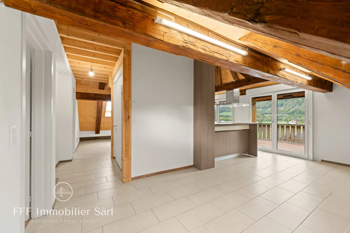 Charming Attic Apartment with Castle View - Photo 8 of 19