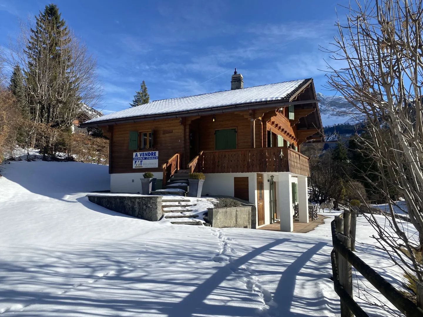 Chalet with 7 Rooms in Gryon - Photo 1 of 23