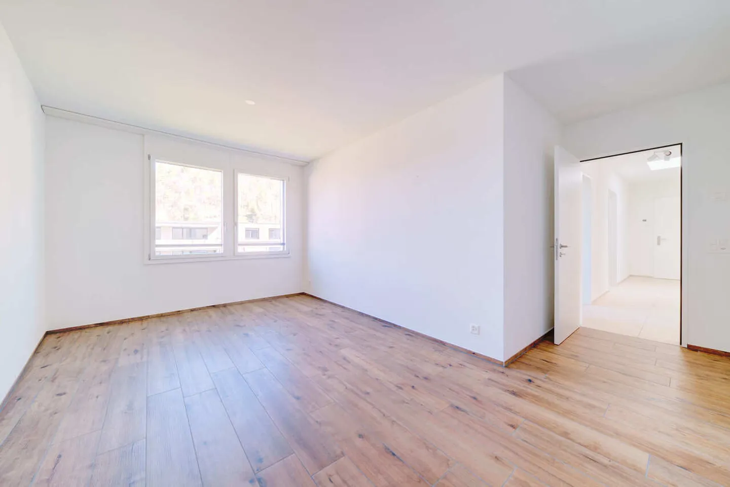 Modern Living - Photo 6 of 10