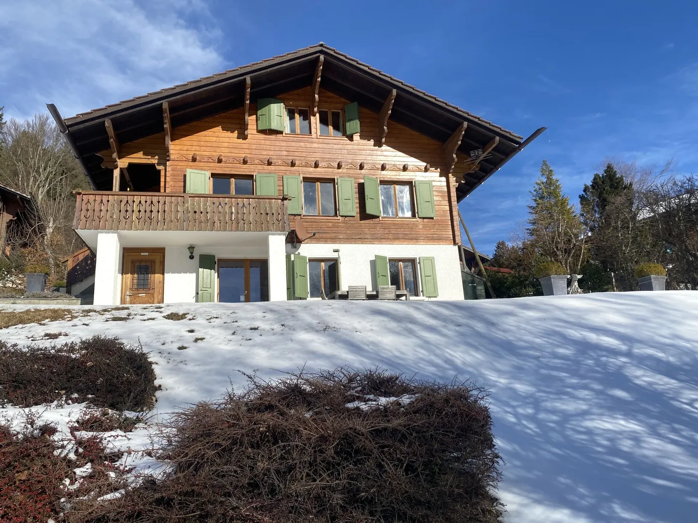 Chalet with 7 Rooms in Gryon - Photo 2 of 23