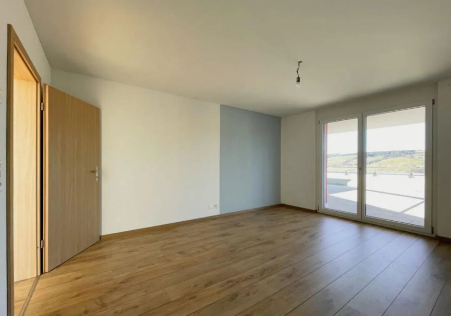 Appartamento attico con grande terrazza - Foto 6 di 12