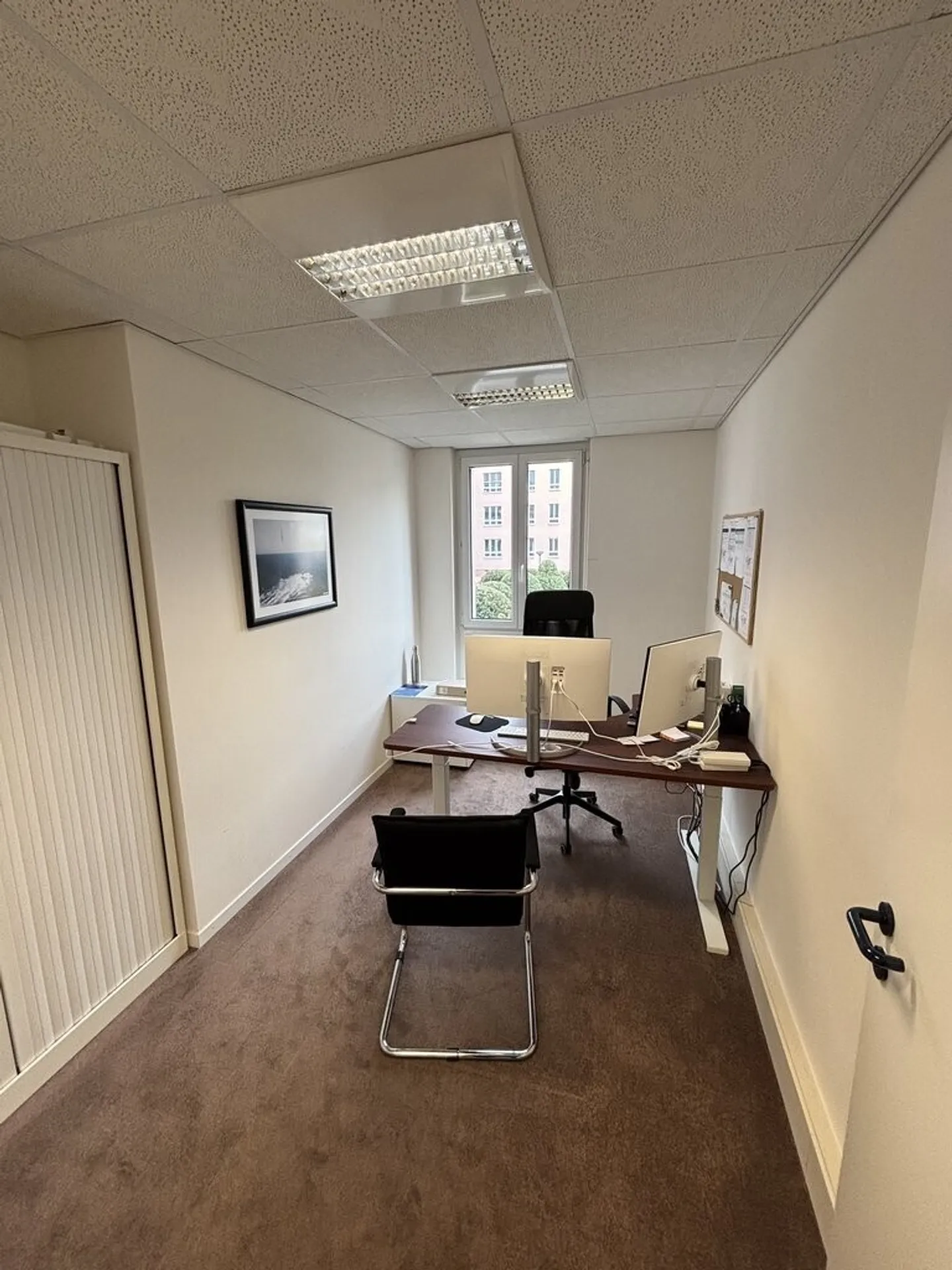 Grande surface commerciale à Nyon - Photo 3 sur 8