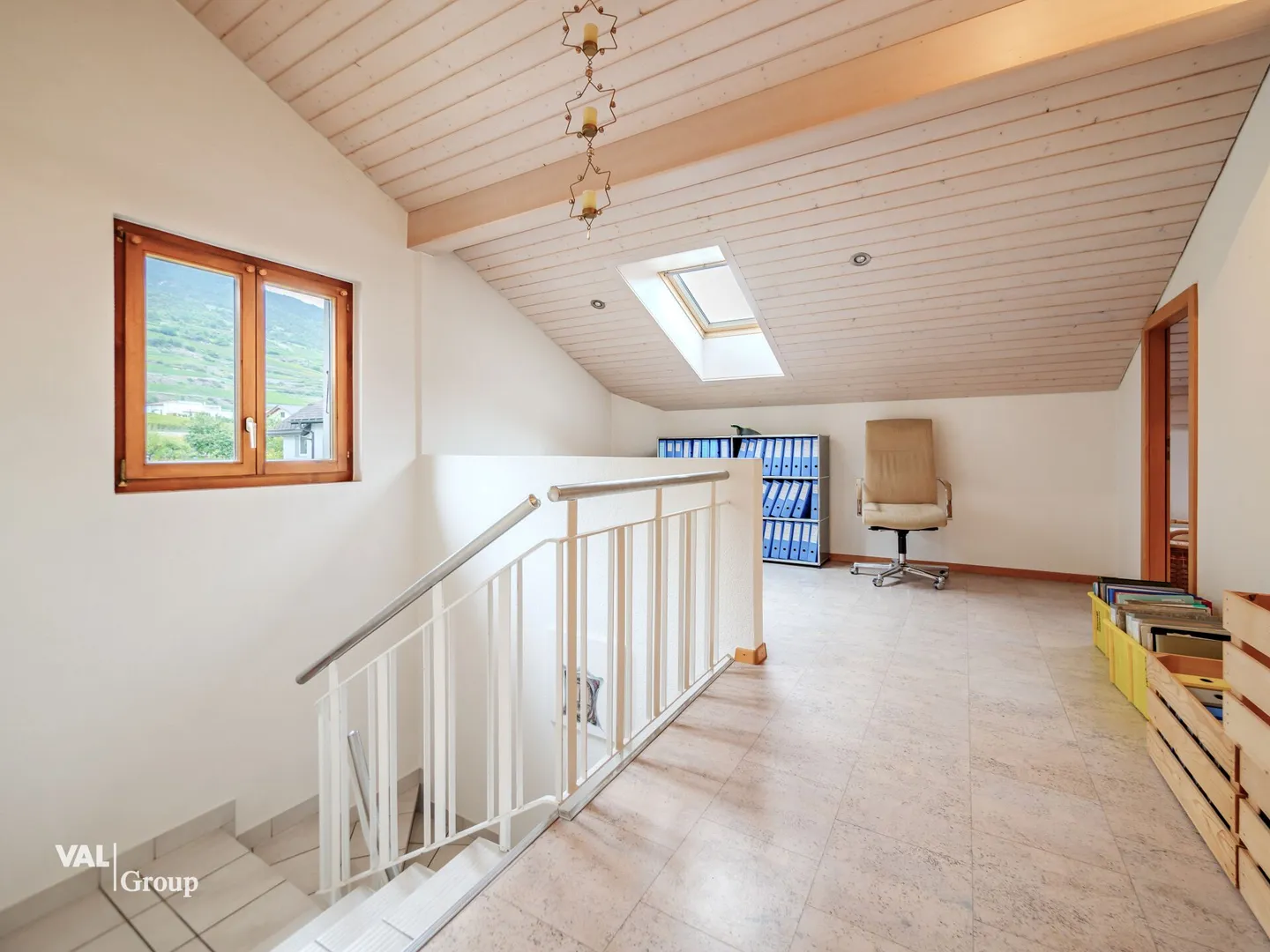 Espace de Vie et Bureau - Photo 9 sur 20